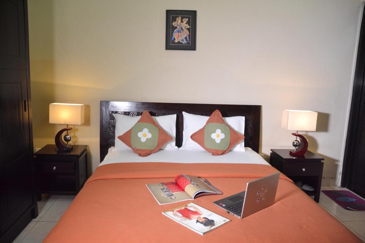 Roemah Canting Homestay Yogyakarta Exterior photo