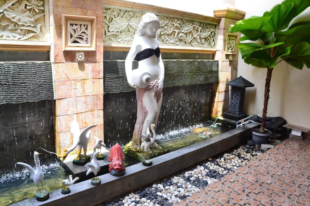 Roemah Canting Homestay Yogyakarta Exterior photo